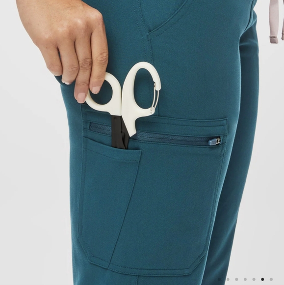 Figs Yola with Yoga waistband teal tall skinny fit straight leg scrub pants - Picture 5 of 14
